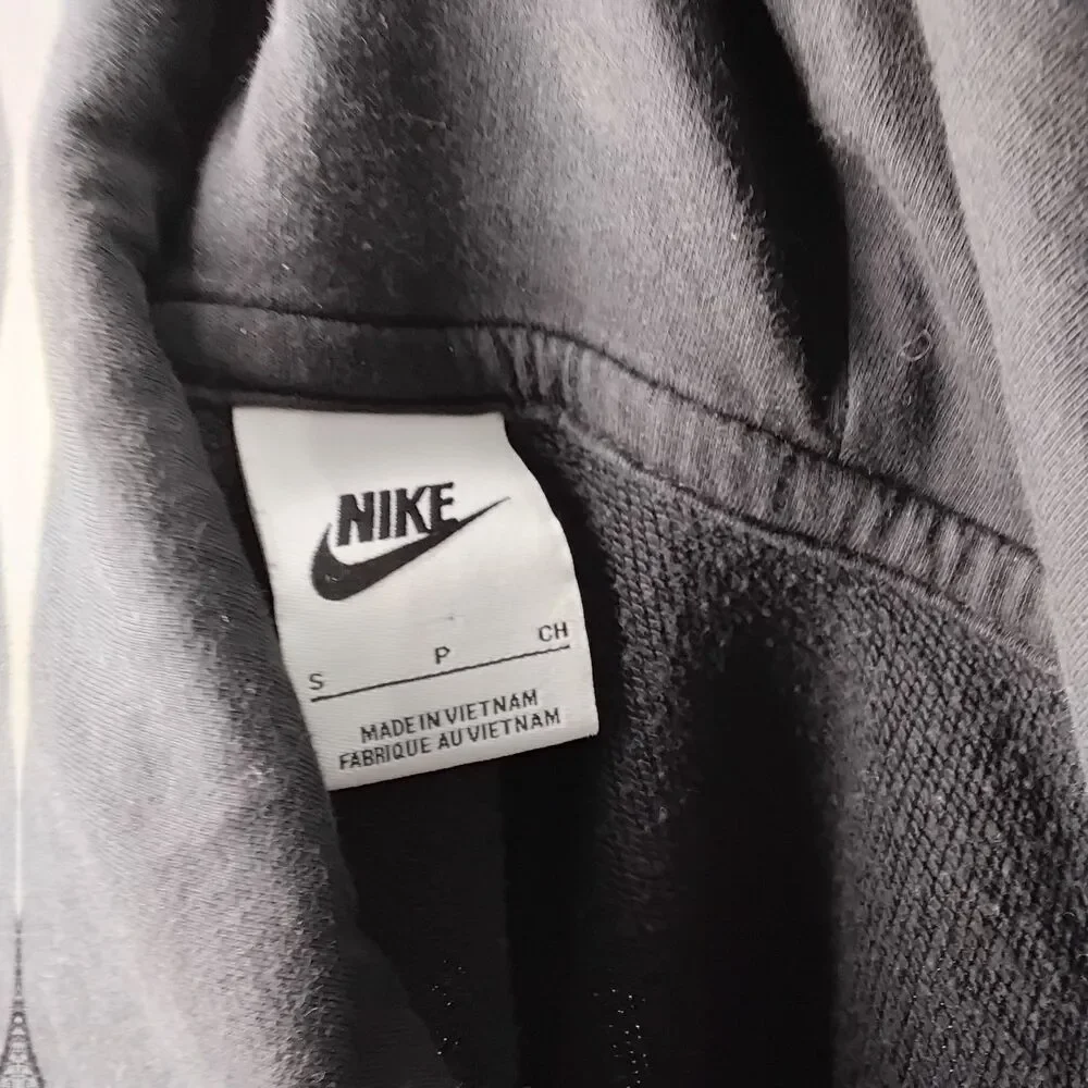 Nike Sportswear Club Fleece Graphic Swoosh Pullover Hoodie Black Size Small - Picture 3 of 3